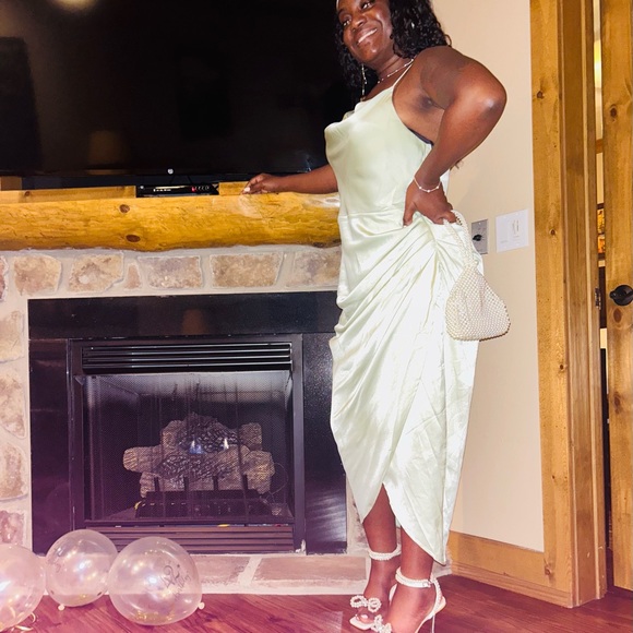 Meet your Posher, Shenika - Picture 5 of 7